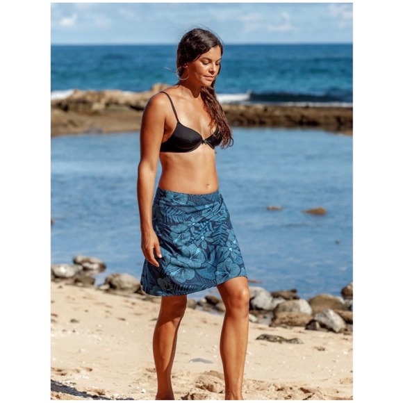 Ripskirt Hawaii Dresses & Skirts - NWOT RipSkirt Hawaii Maui Moonlight Wrap Skirt Length 2 XL Beach Vacation Travel